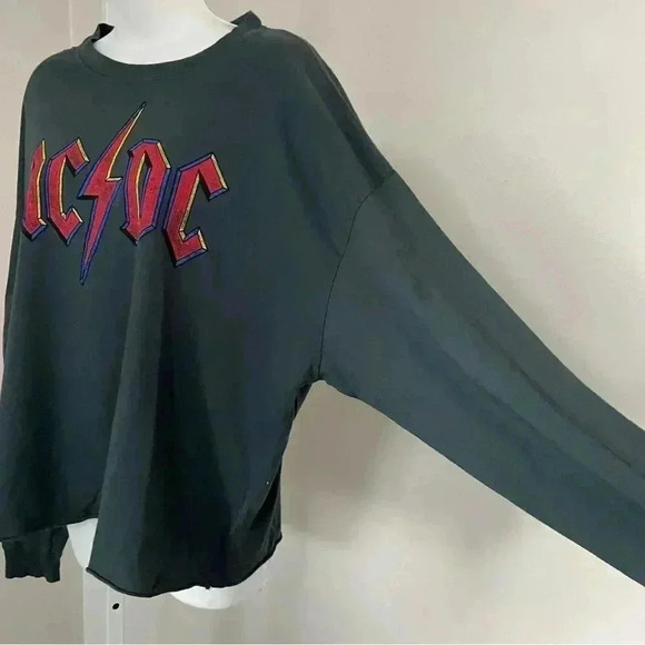 NEW Daydreamer AC/DC Longsleeve Graphic Band Tee size Large - Picture 5 of 9